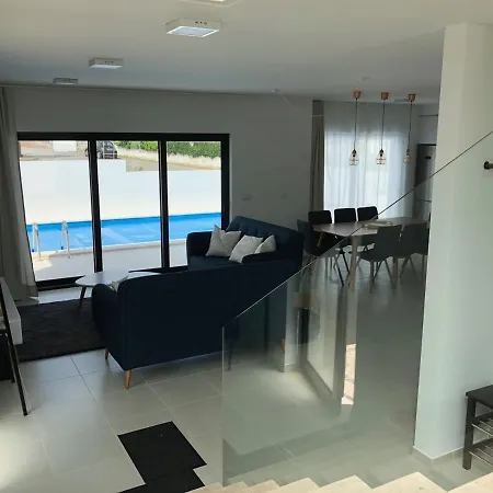 Feriehus Da Luz - Obidos Bairro (Leiria)